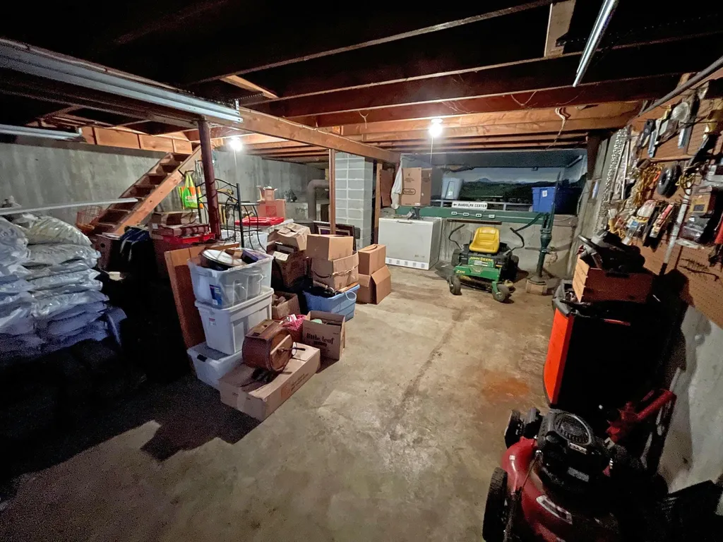 216 Valley View Drive Brookfield VT 05036