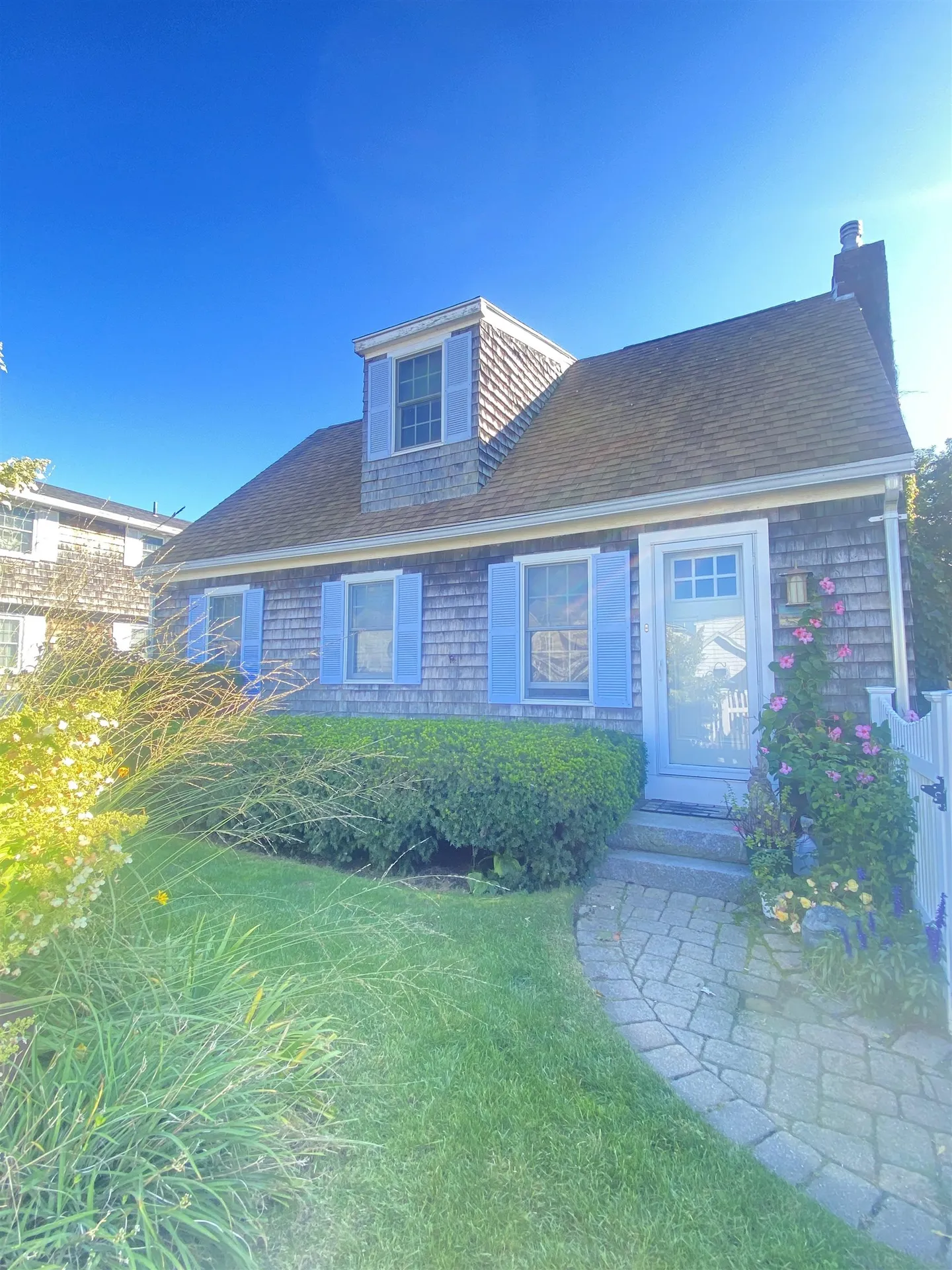 12 Nashua Street Seabrook NH 03874
