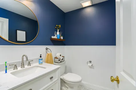 21 Carriage Hill Lane Dover NH 03820