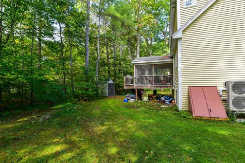 21 Carriage Hill Lane Dover NH 03820