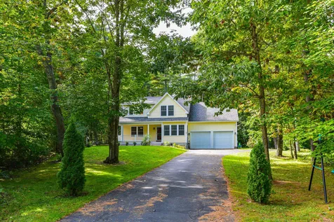 21 Carriage Hill Lane Dover NH 03820