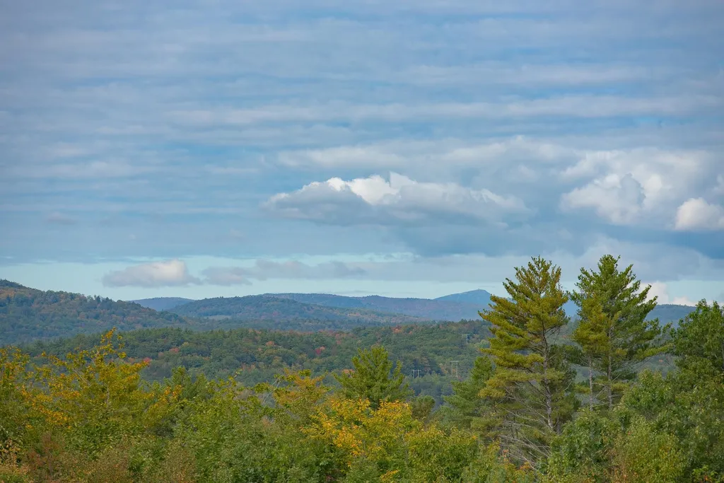 14 Morning Glory Drive Franklin NH 03235