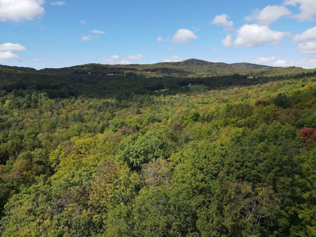 0 Deer Brook Way Woodstock VT 05091