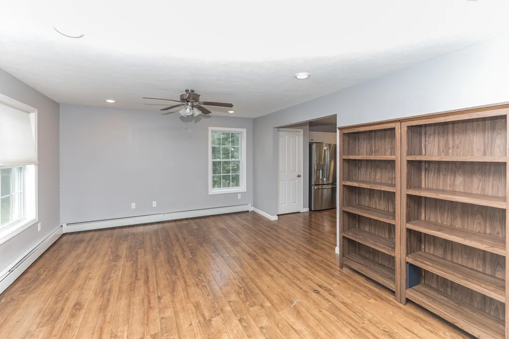 708 Roxbury Road Keene NH 03431