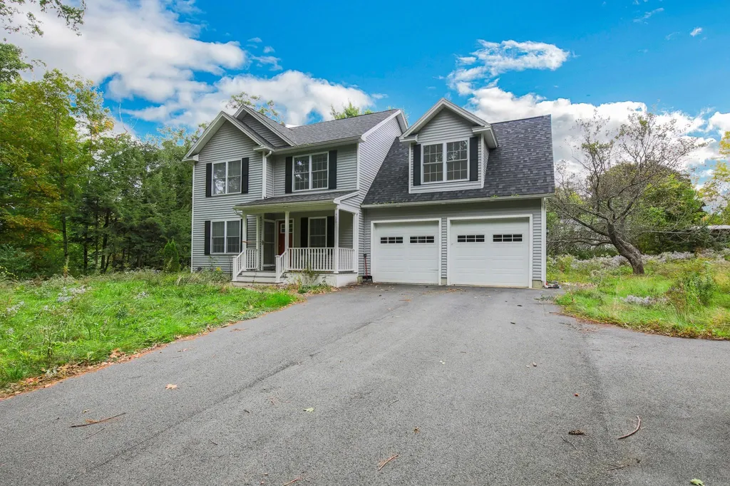 708 Roxbury Road Keene NH 03431