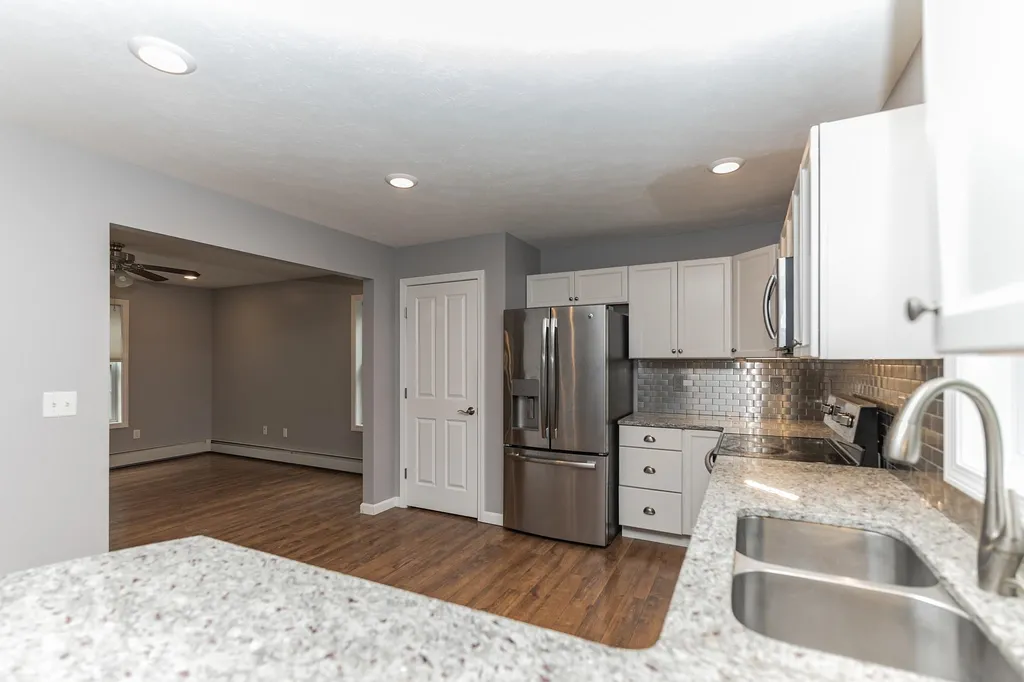 708 Roxbury Road Keene NH 03431