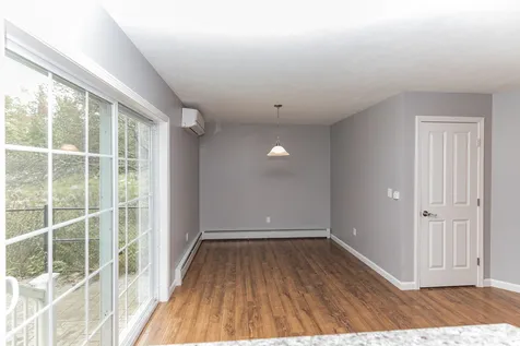 708 Roxbury Road Keene NH 03431