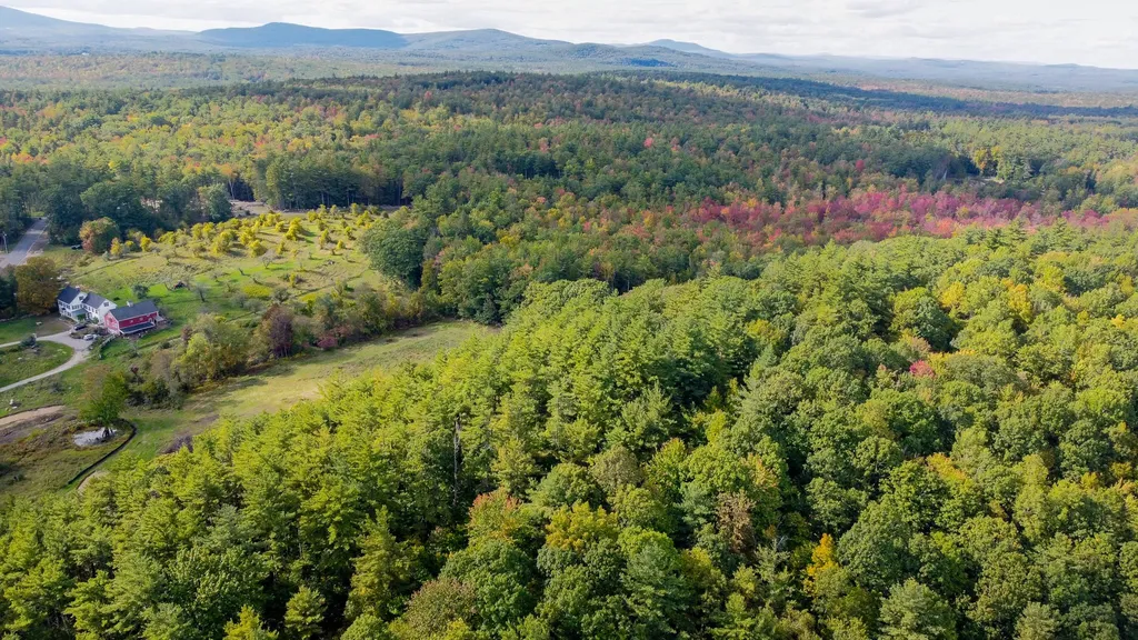 57 Purgatory Road Mont Vernon NH 03057