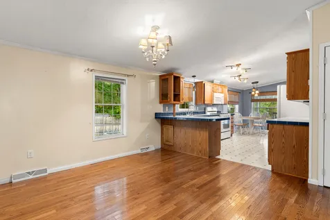 76 Elm Street Concord NH 03303