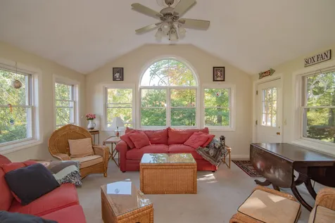 43 Currier Drive Manchester NH 03104