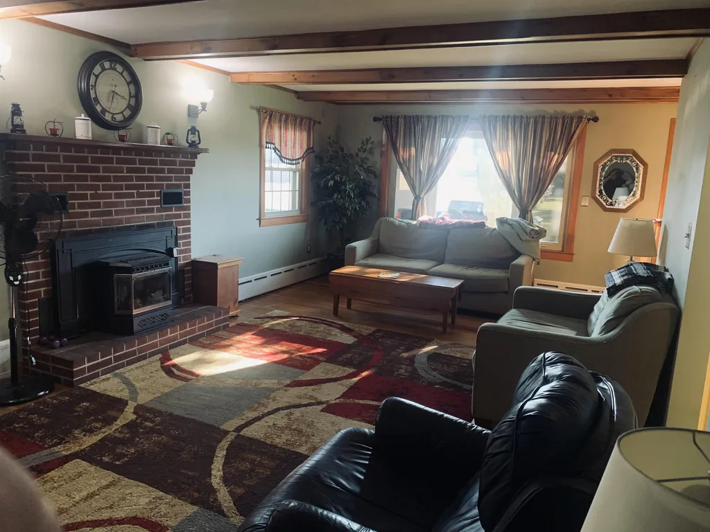 3 Roy Street Rochester NH 03867