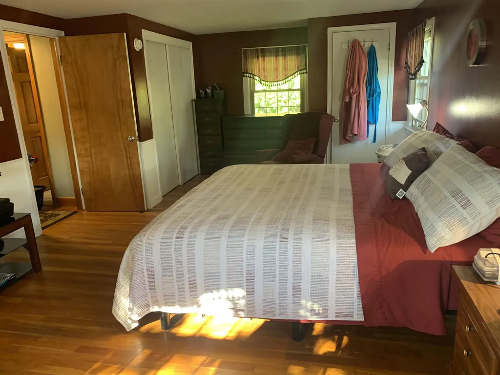 3 Roy Street Rochester NH 03867