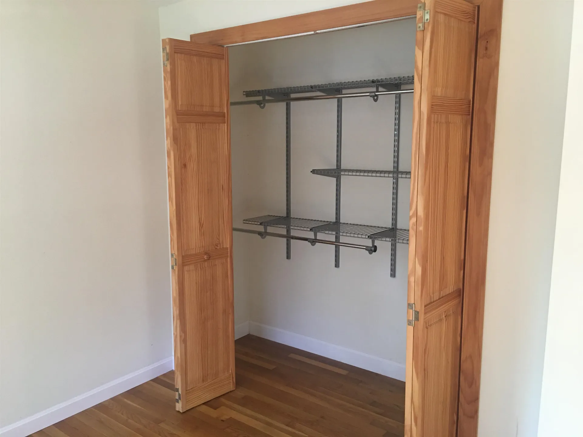 321 Mckinley Road Portsmouth NH 03801