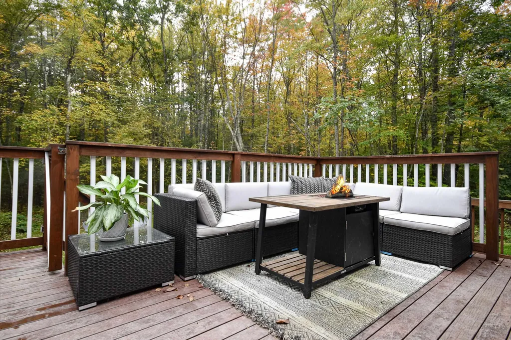 356 Tolend Road Dover NH 03820