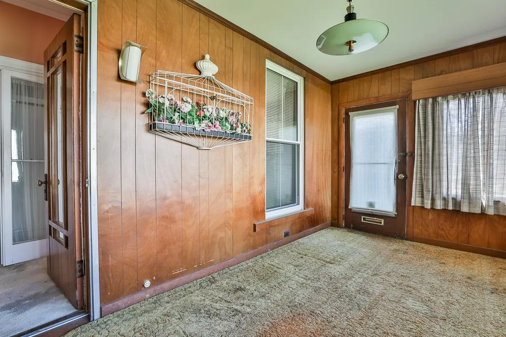 16 Arlington Street Nashua NH 03060