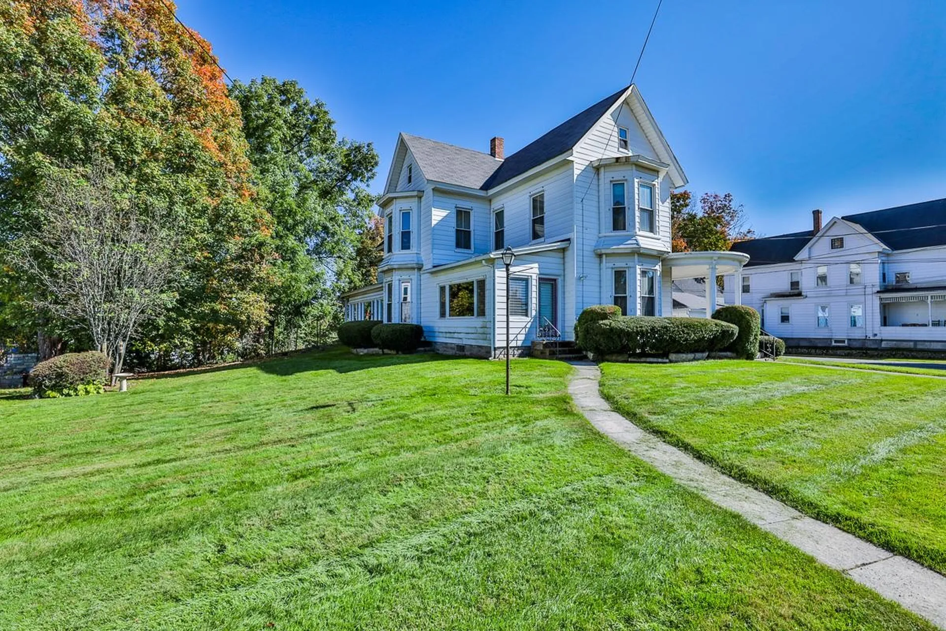 16 Arlington Street Nashua NH 03060