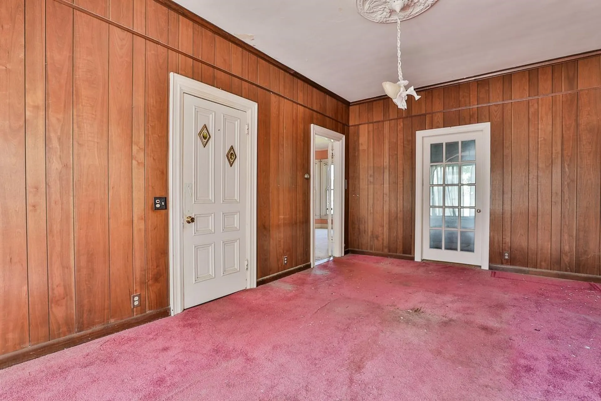 16 Arlington Street Nashua NH 03060