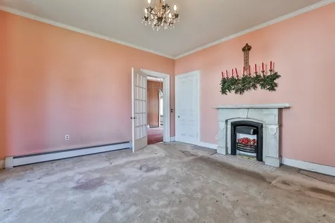 16 Arlington Street Nashua NH 03060