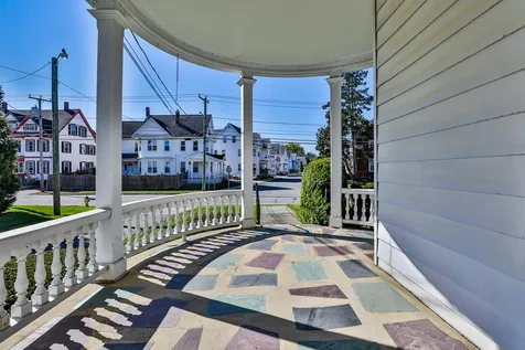 16 Arlington Street Nashua NH 03060