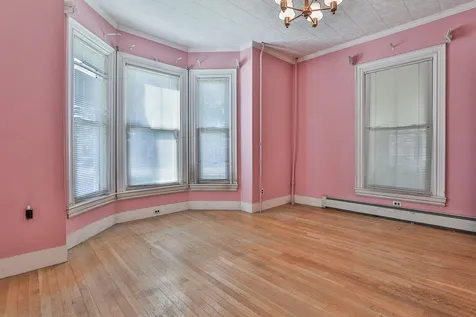 16 Arlington Street Nashua NH 03060