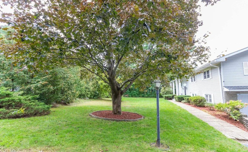 79 Main Street Hooksett NH 03106