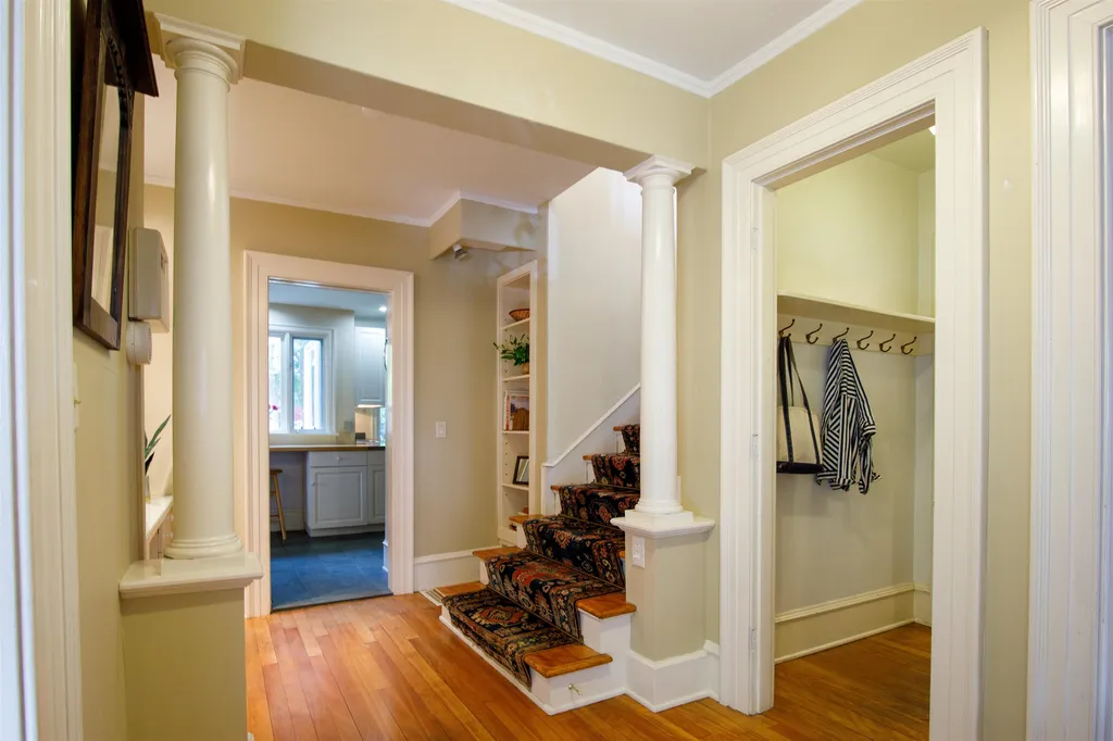 14 Kingsland Terrace Burlington VT 05401