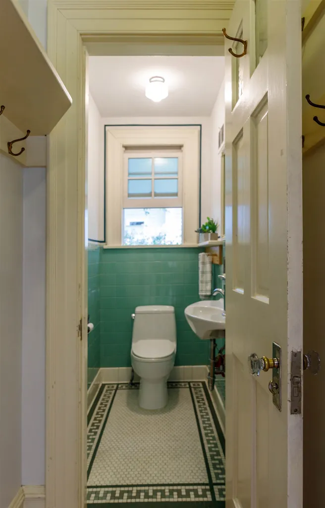 14 Kingsland Terrace Burlington VT 05401