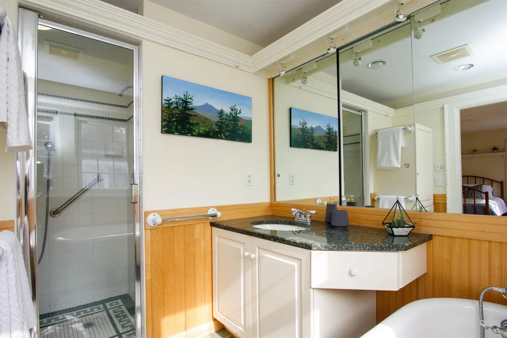 14 Kingsland Terrace Burlington VT 05401