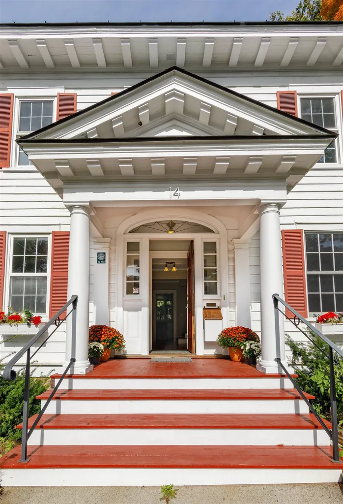 14 Kingsland Terrace Burlington VT 05401