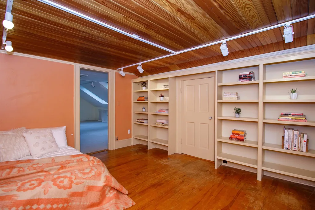 14 Kingsland Terrace Burlington VT 05401