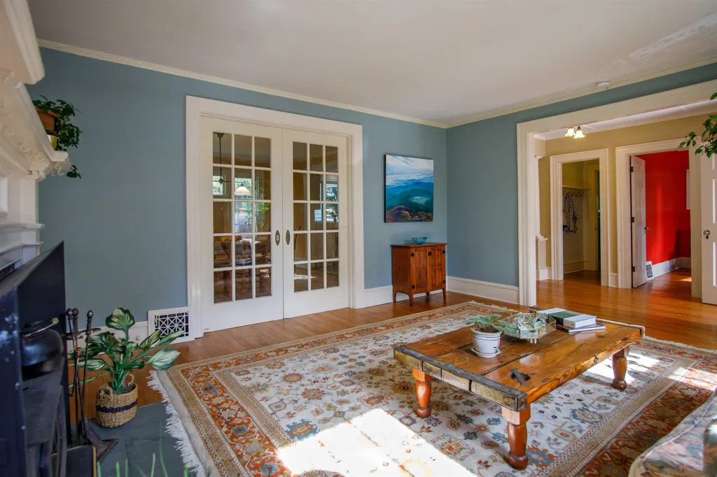 14 Kingsland Terrace Burlington VT 05401