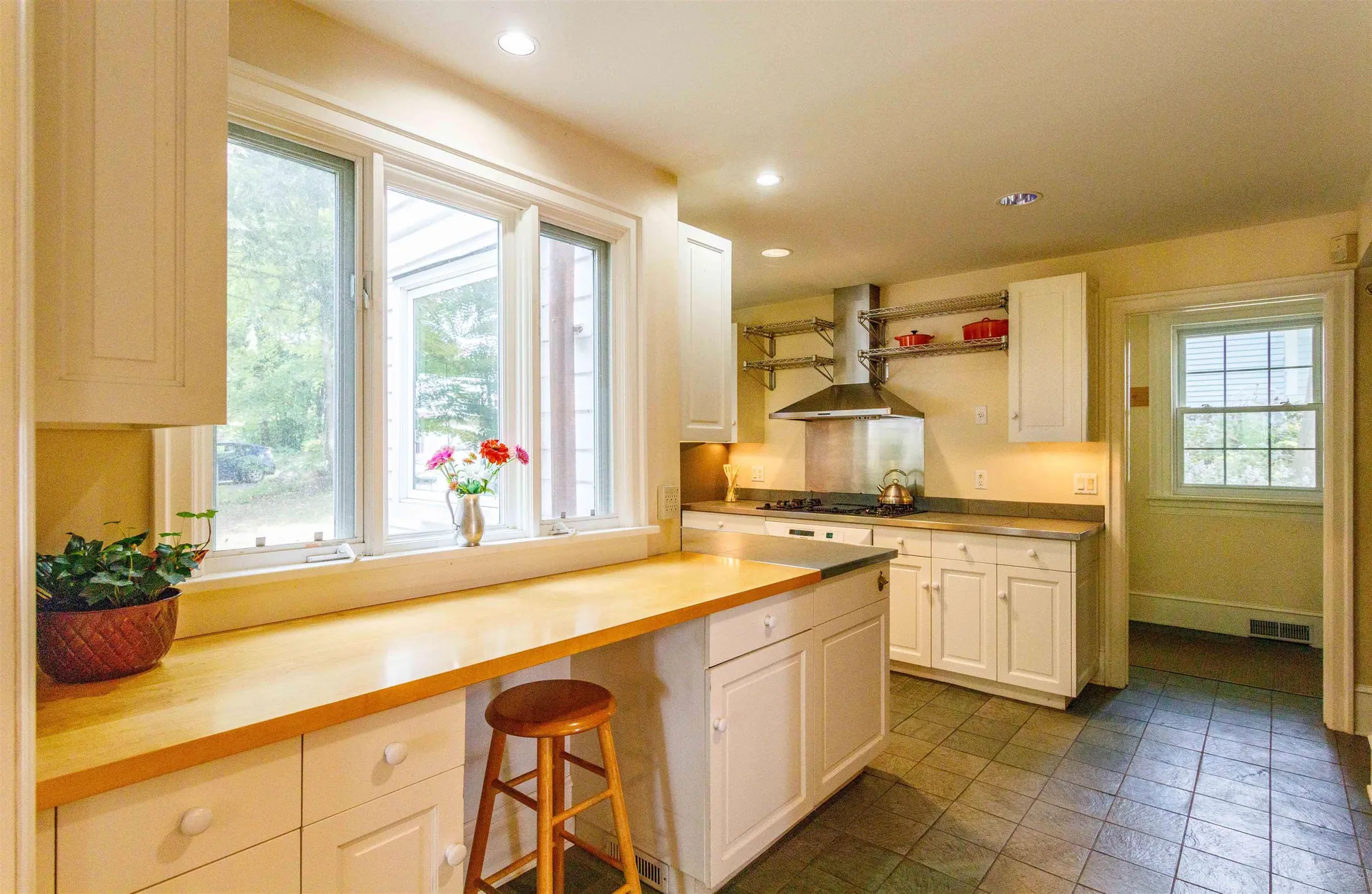 14 Kingsland Terrace Burlington VT 05401