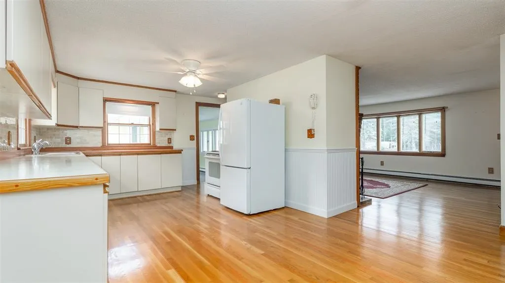 1054 Banfield Road Portsmouth NH 03801