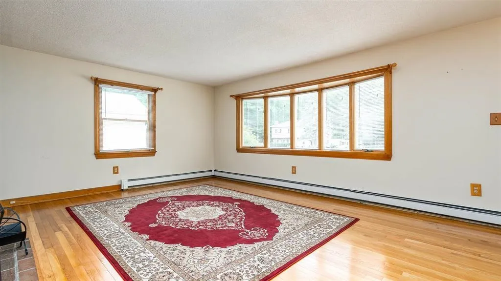 1054 Banfield Road Portsmouth NH 03801