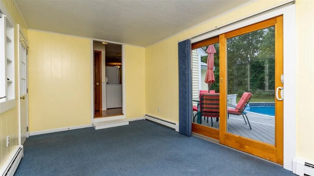 1054 Banfield Road Portsmouth NH 03801