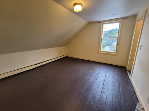 17 Church Place Brattleboro VT 05301