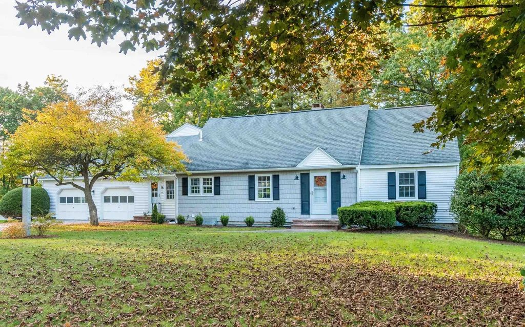 56 Farmington Road Nashua NH 03060
