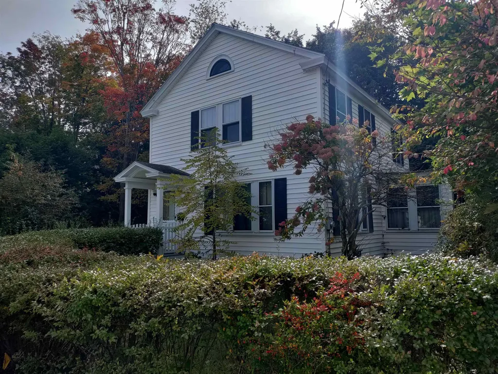 48 Pleasant Street Somersworth NH 03878