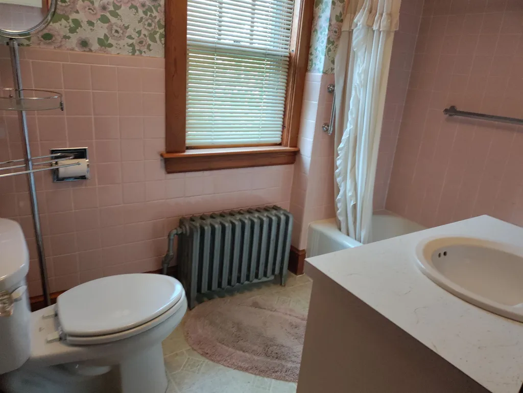 48 Pleasant Street Somersworth NH 03878