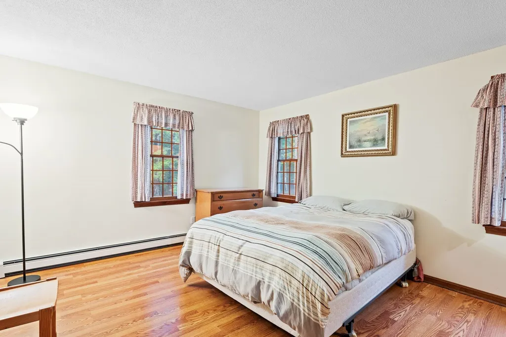 13 Winterberry Drive Amherst NH 03031