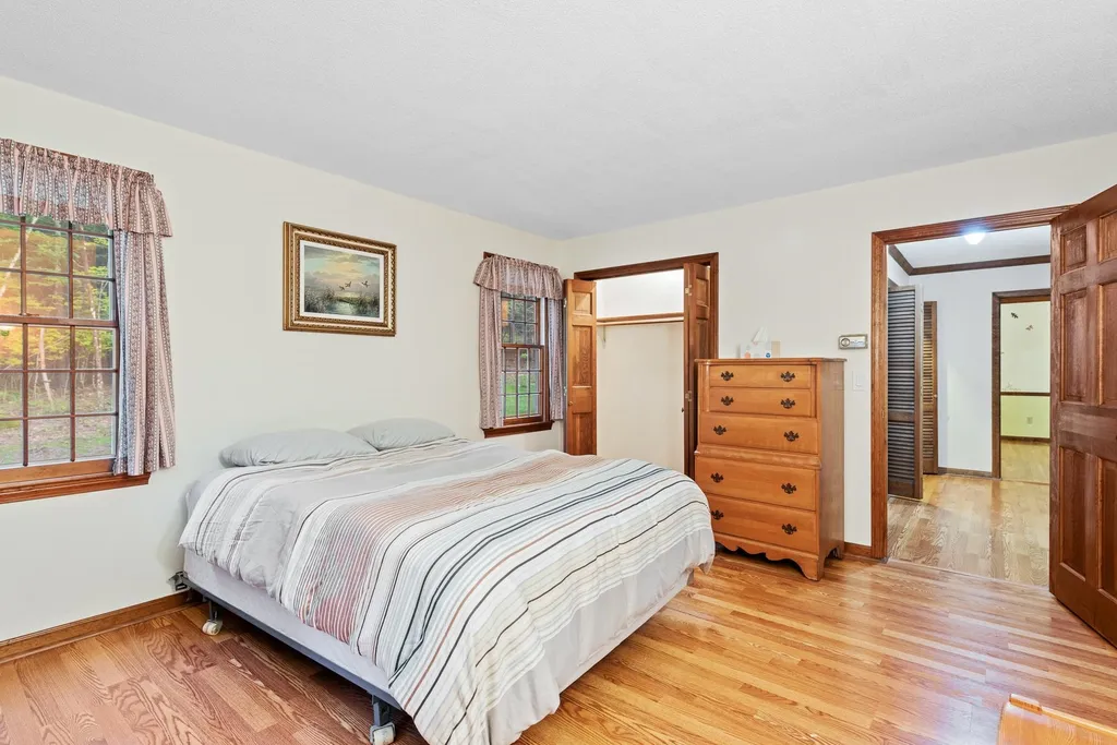 13 Winterberry Drive Amherst NH 03031