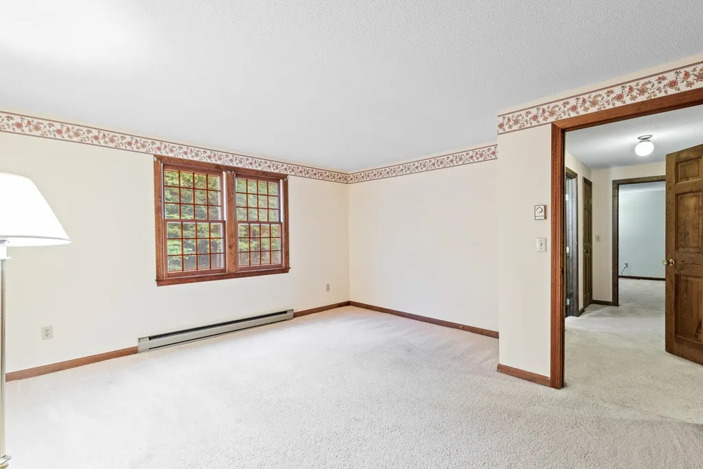 13 Winterberry Drive Amherst NH 03031