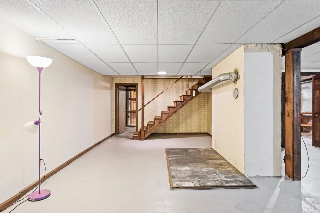 13 Winterberry Drive Amherst NH 03031