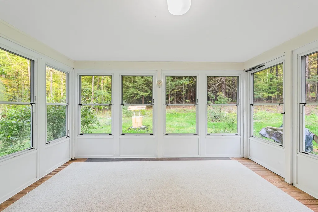 13 Winterberry Drive Amherst NH 03031