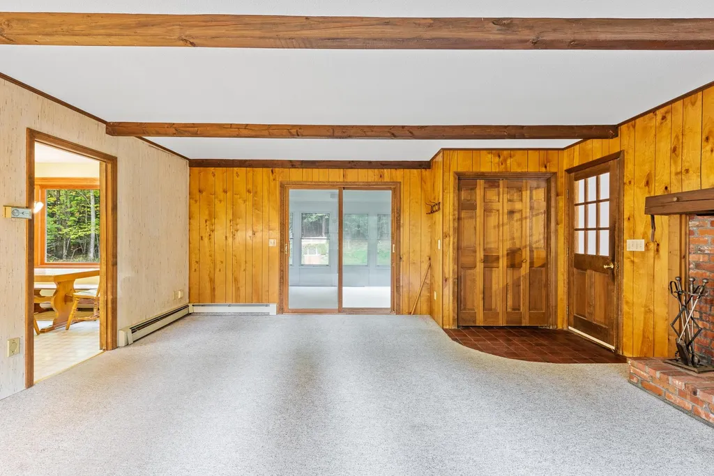 13 Winterberry Drive Amherst NH 03031