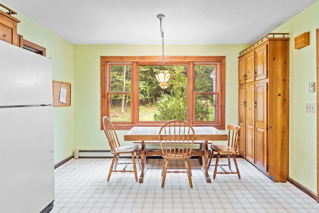 13 Winterberry Drive Amherst NH 03031