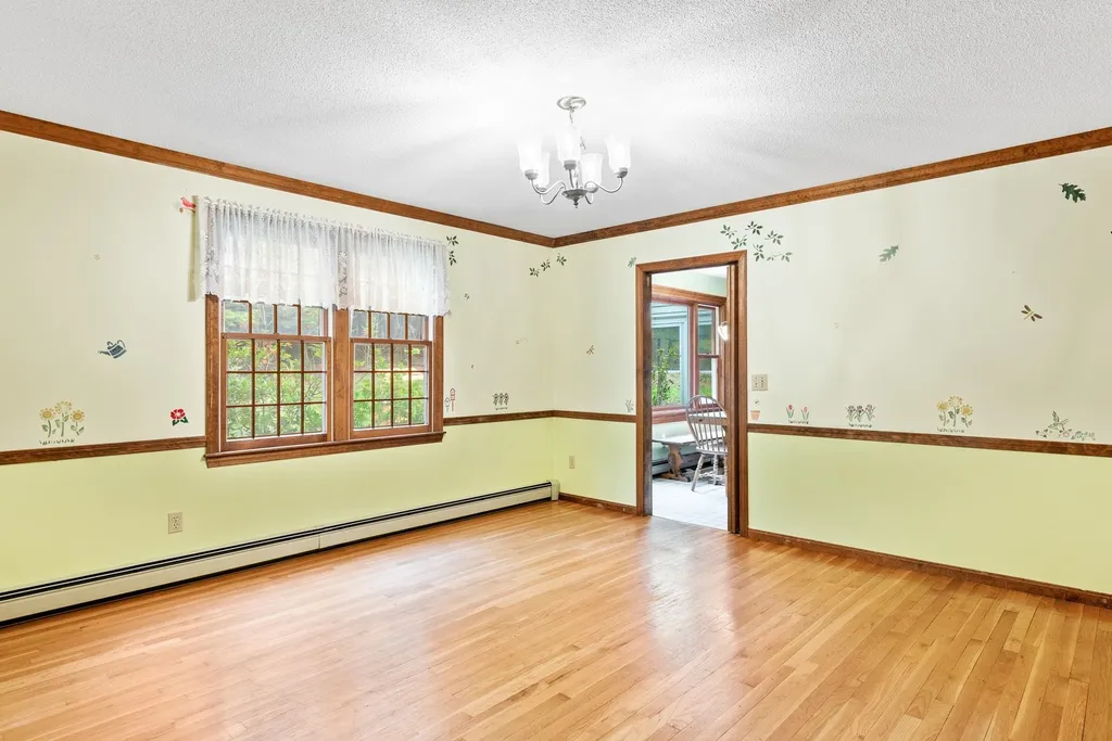 13 Winterberry Drive Amherst NH 03031