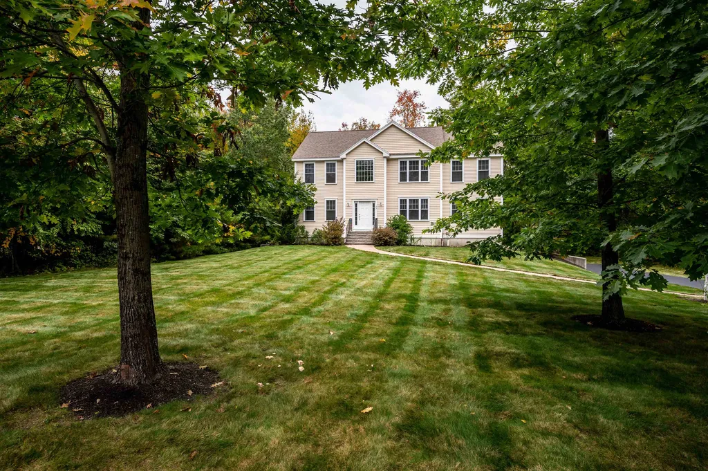 75 Emerald Lane Dover NH 03820