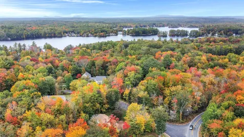 5 Woodhaven Drive Barrington NH 03825