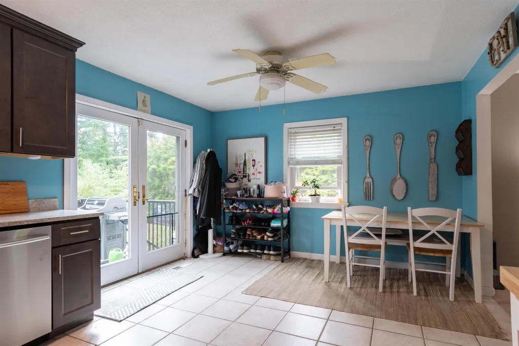 81 Goffstown Road Hooksett NH 03106